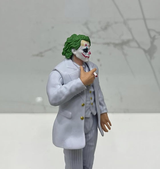 Joker vs Batman DC figurine detailed superhero collectible display statue