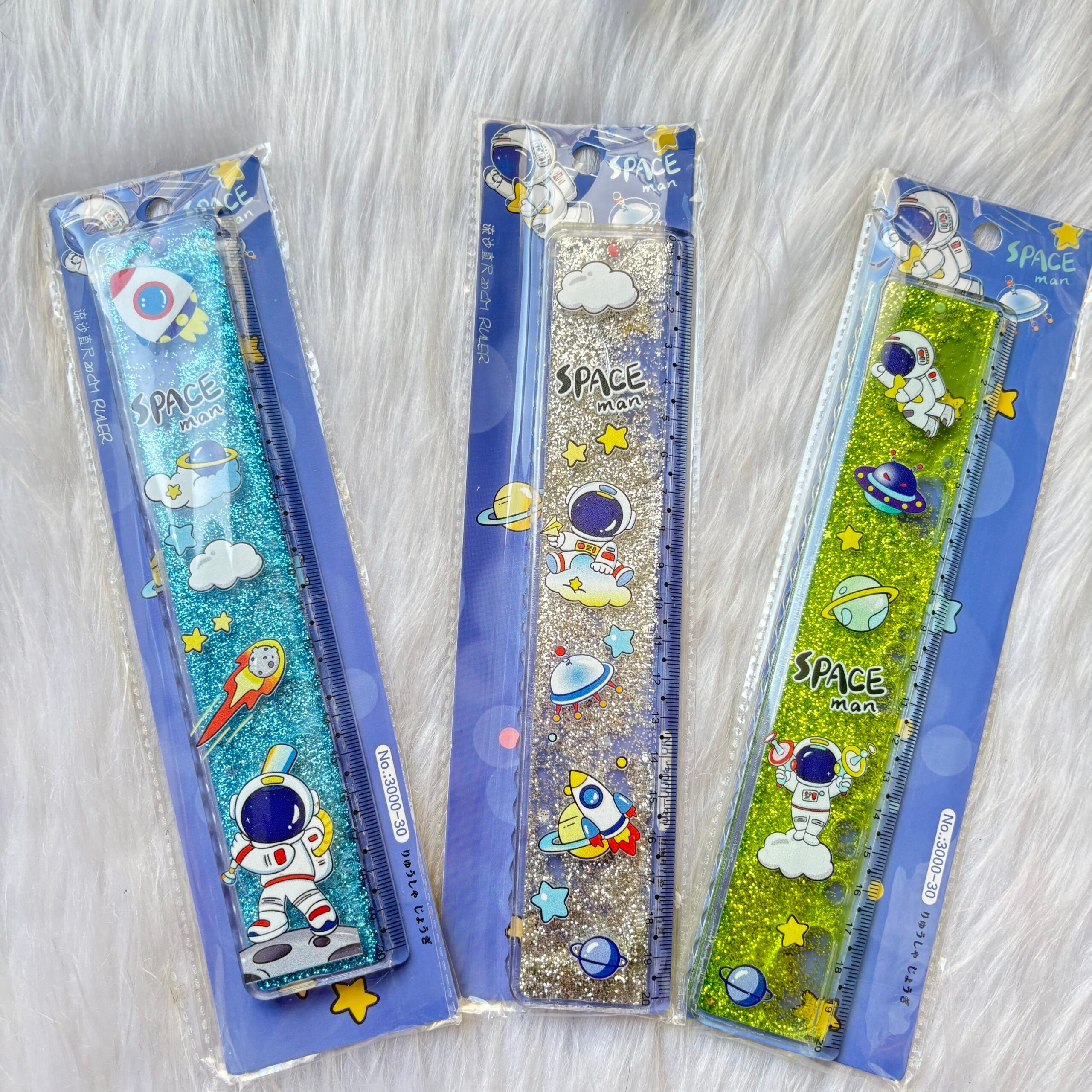 Space themed water gliter scale