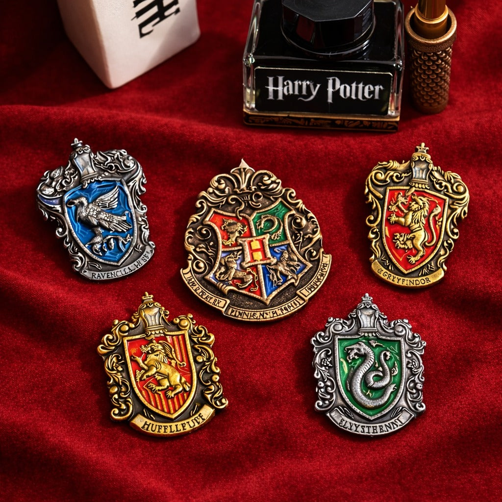 Harry Potter Hogwarts House Crest Badge Set